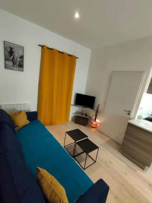 Patio Cosy Appartement Thizy-les-Bourgs Buitenkant foto