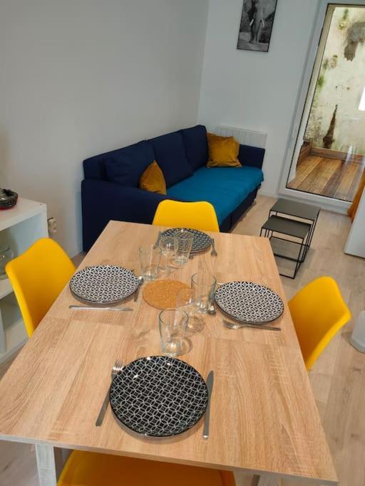 Patio Cosy Appartement Thizy-les-Bourgs Buitenkant foto